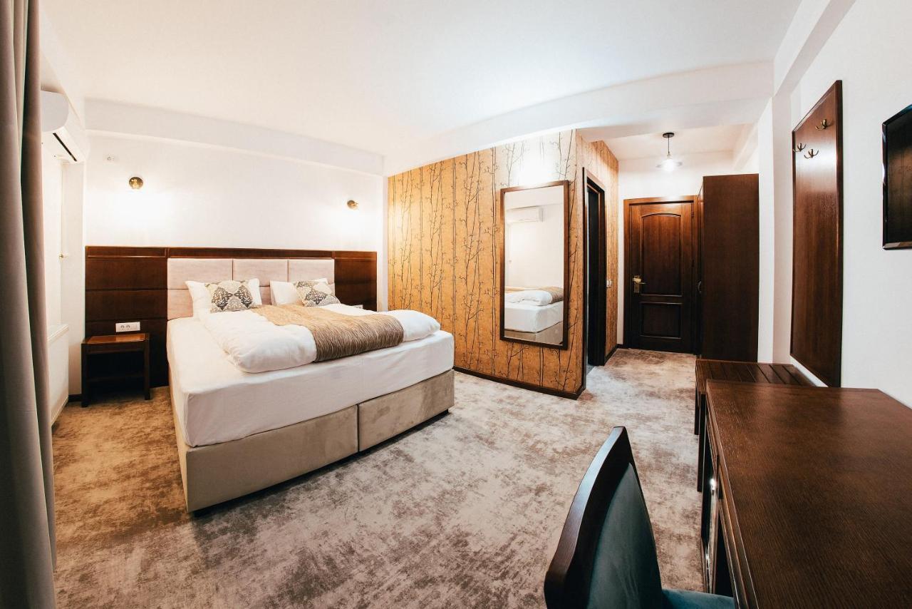 Hotel Buchenland Гура-Гуморулуй Экстерьер фото